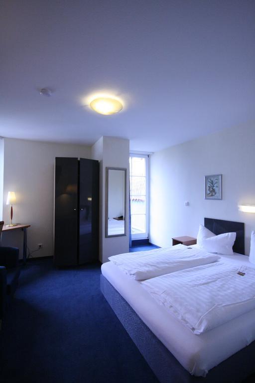 Altstadt Hotel Хайдельберг Экстерьер фото