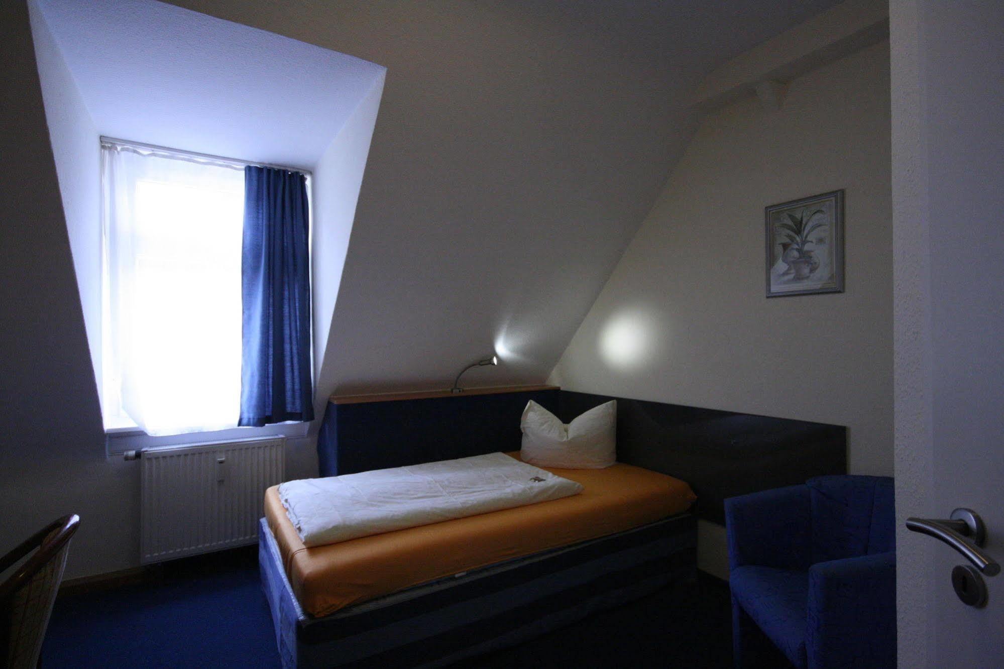 Altstadt Hotel Хайдельберг Экстерьер фото